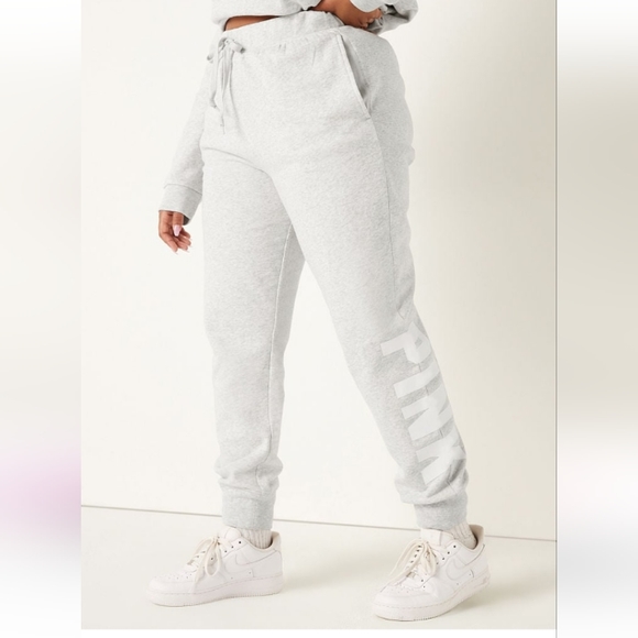 PINK VS Relaxed Joggers Heather Stone Grey Sans Logo NWOT - Picture 2 of 4